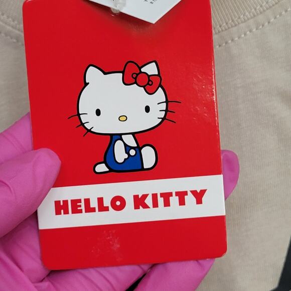 Hello-Kitty Crop-Top Shirt Womens M/L 19x17 Sanrio Spellout Ivory - Picture 6 of 14